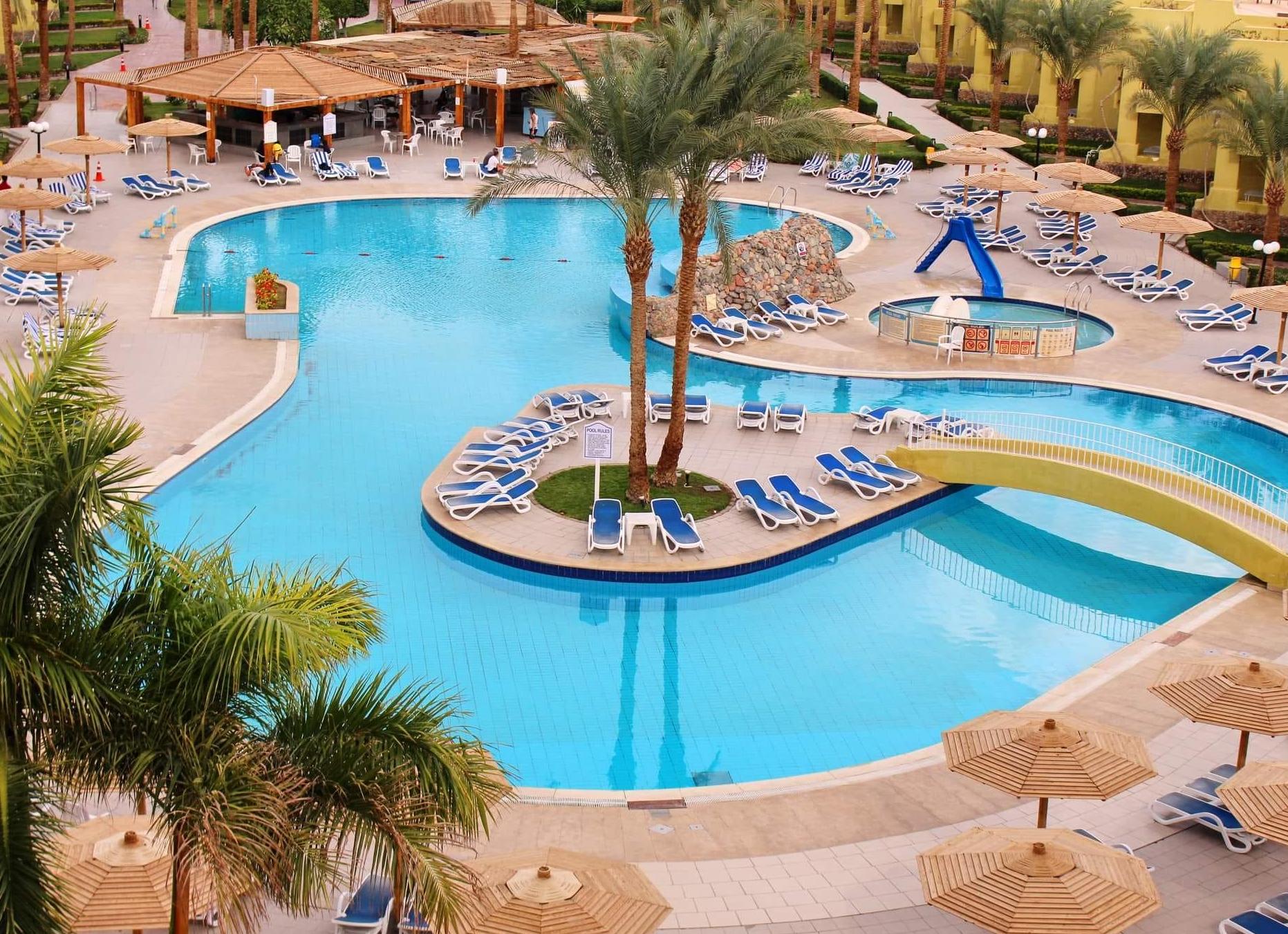 Не упусти время — заработай на февральских праздниках